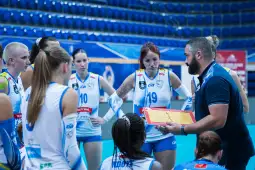 Trener odbojkašica Herceg Novog Marko Radusinović; Foto: OSCG
