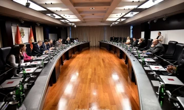 Nastaviće sa izradom strateških dokumenata za unapređenje prava djece