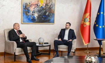 Vlada podržava izgradnju spomen-obilježja Baju Pivljaninu