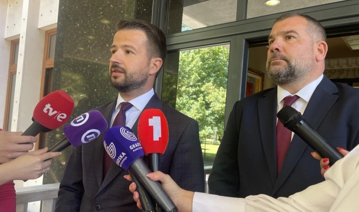 Lazarevic dismissed, Vuksanovic new Chief of General Staff