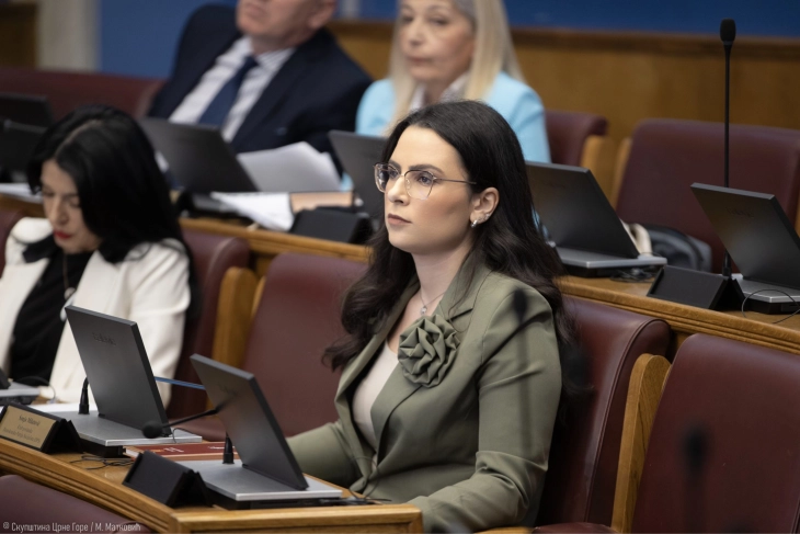 Popović: Najava formiranja Anketnog odbora za Telekom jeftin medijski spin