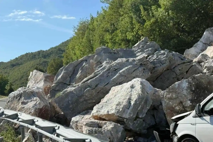 Put Cetinje – Budva zatvoren do daljnjeg