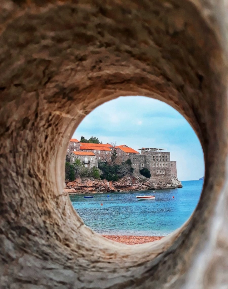 Winning photos selected in Budva photo contest 