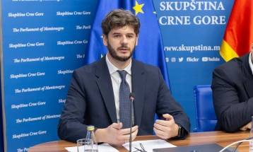 Čarapić: Kroz preventivne mjere dati priliku građanima da zamijene lične karte