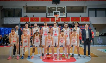 Crnogorski košarkaši slavili u Piteštiju