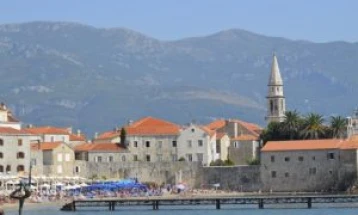Budva u potrazi za sezoncima