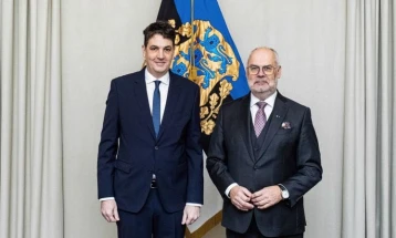 Milonjić predao akreditivna pisma Karisu