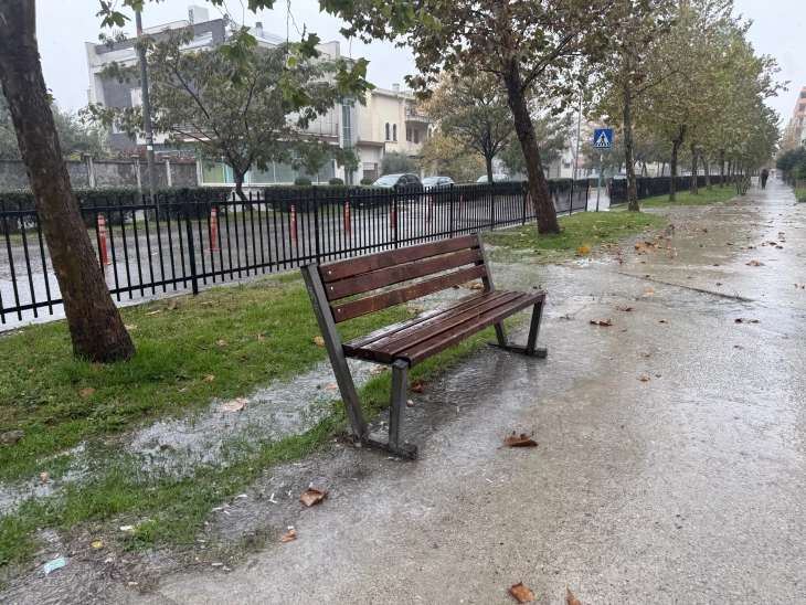 Danas oblačno, ponegdje moguće obilnije padavine