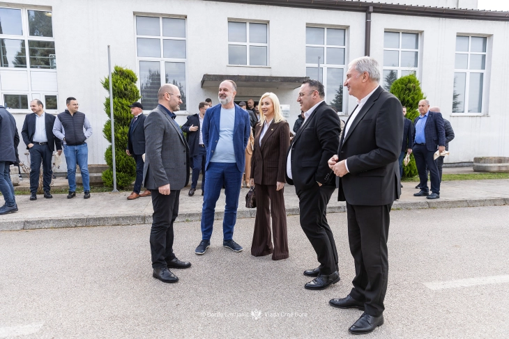 Strong and organized municipalities starting point of any progress