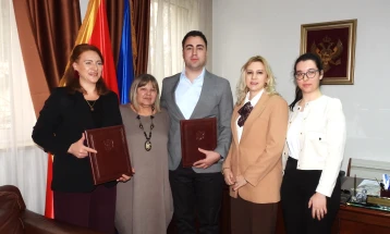 Employment Office and Youth Activism Network sign a MoU