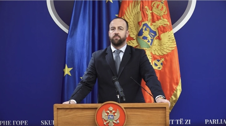 Nikolić: Vlada da povuče zakone o unutrašnjim poslovima i ANB-u