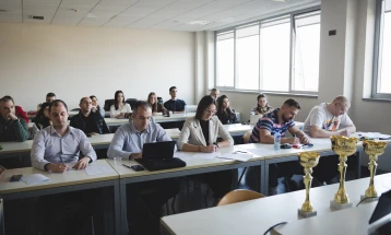 Kritičko mišljenje i dijalog važni saveznici u borbi protiv vršnjačkog nasilja