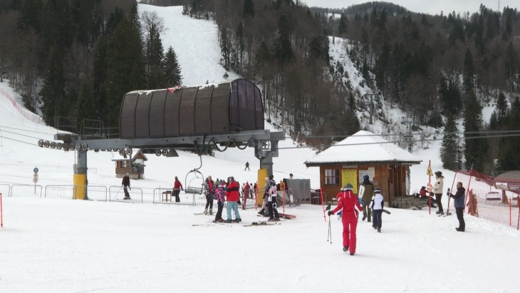 Ski centar Kolašin 1450 nastavlja da bilježi dobru posjećenost