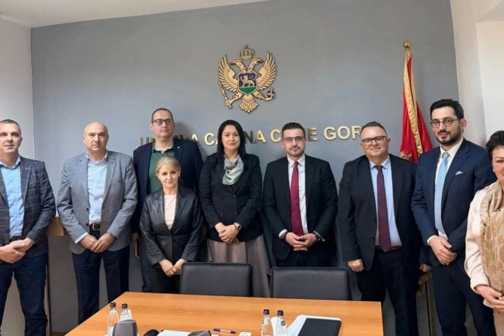 Closer cooperation through joint activities