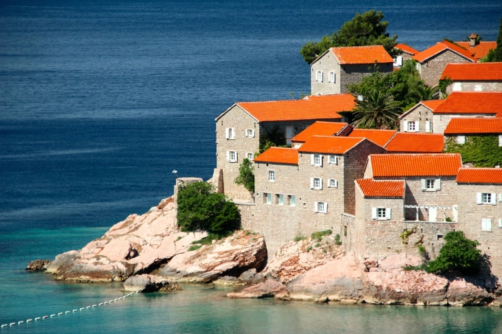 Vlada: Na korak od dogovora da Sveti Stefan ponovo postane svjetska turistička destinacija
