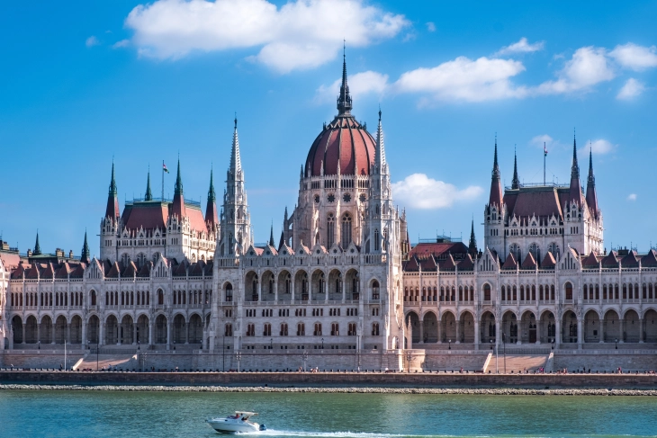 U Mađarskoj sjutra izbori