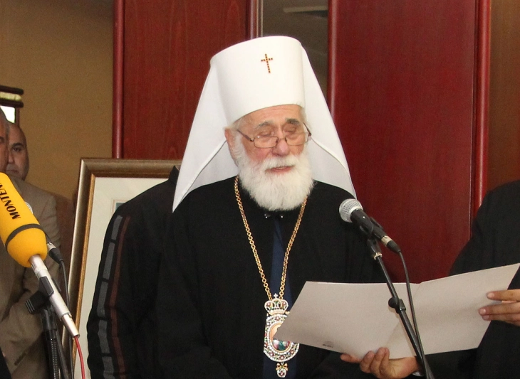 Mitropolit Mihailo čestitao Vaskrs