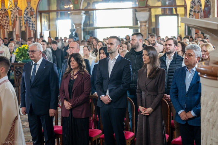 Mandić i Spajić prisustvovali Vaskršnjoj liturgiji