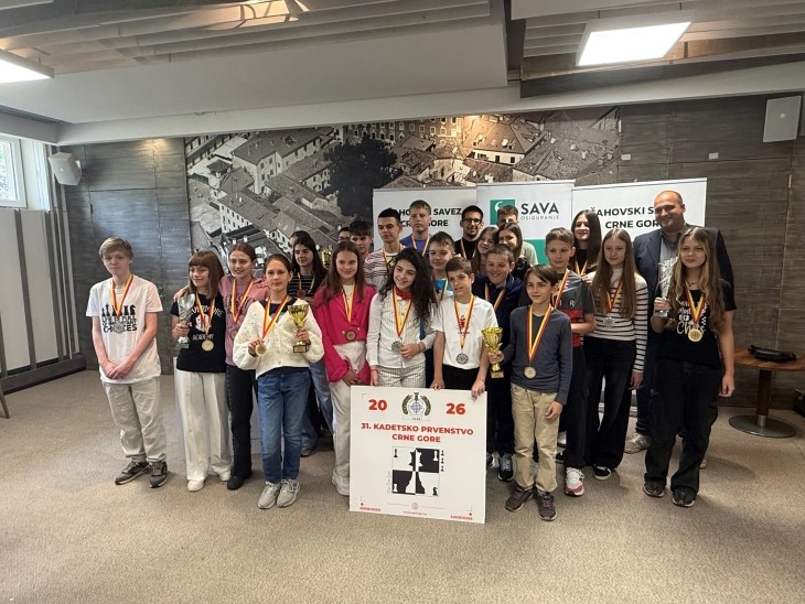 Za medalje borilo se 140 šahista