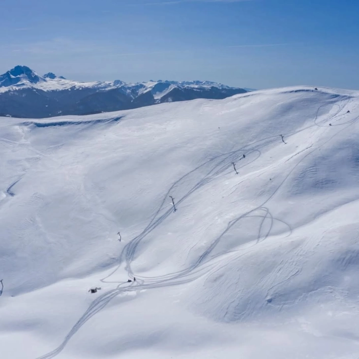 Više od 100 skijaških dana