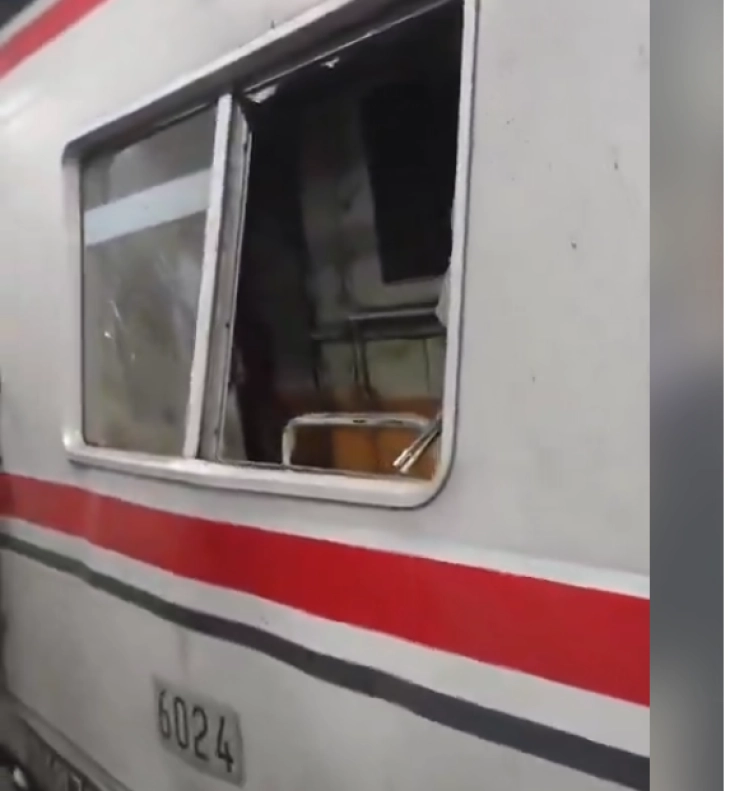 Najmanje 14 ljudi poginulo u sudaru vozova u Džakarti