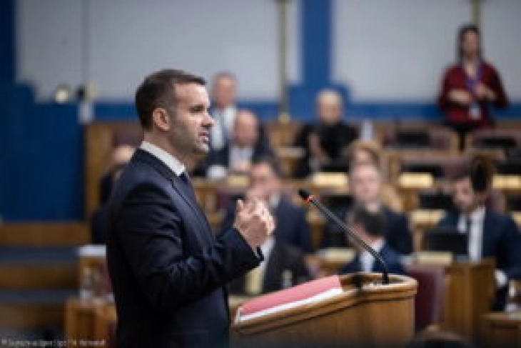 Danas premijerski sat