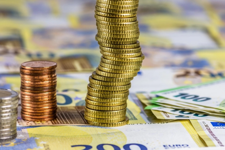 Počela isplata stipendija i studentskih kredita za maj
