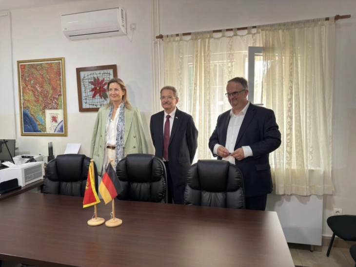  HRA i Ambasada Njemačke potpisale ugovor za unapređenje uslova u bolnici Dobrota