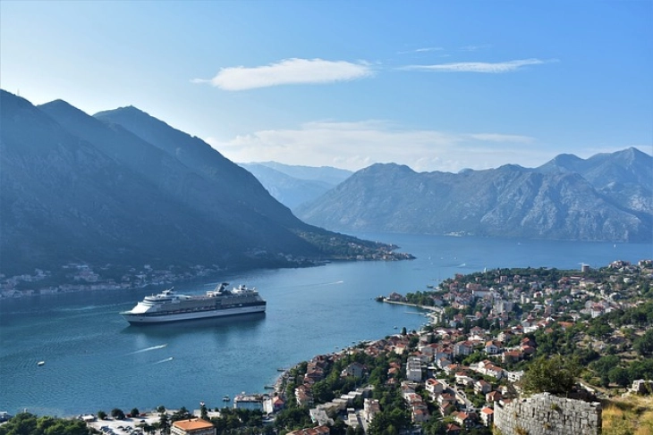 U Kotoru odmara 4,4 hiljade turista