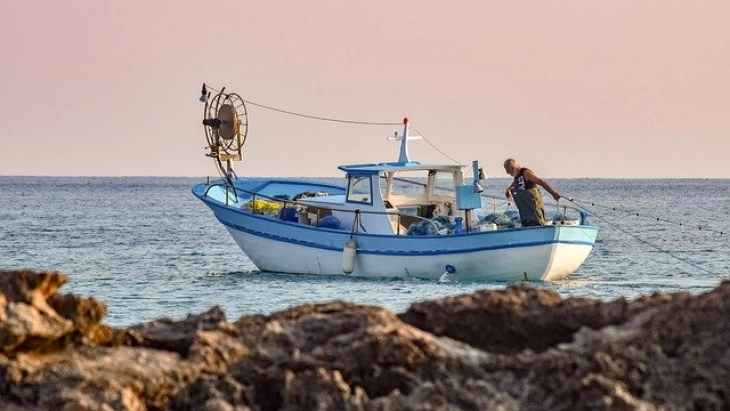 Support available to boost competitiveness of freshwater and marine aquaculture sectors