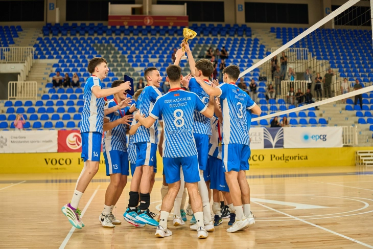 Kadetska titula odbojkašima Budućnosti