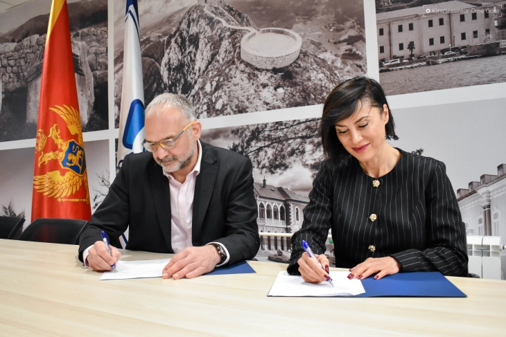 NVO Brini o sebi donirala Institutu za onkologiju KCCG savremenu stolicu za primjenu hemoterapije 