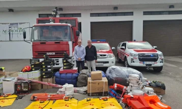 Direktorat za zaštitu i spašavanje donirao opremu i vozilo Službi zaštite i spašavanja Tuzi