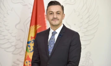 Vuković u  Rigi