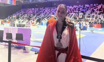 Nina Boljević bronzana u Ninbergu