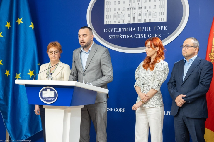 Predložili uvođenje prava na produženi vikend jednom mjesečno