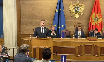 Danas premijerski sat