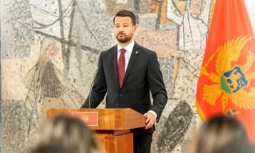Milatović potpisao ukaze o proglašenju 11 zakona