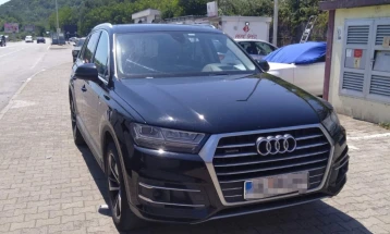 Na Božaju oduzeto vozilo koje potražuje njemački Interpol