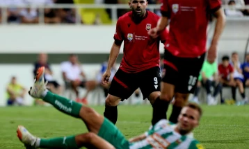 Dečić poražen u Letoniji