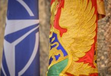 Crna Gora, NATO, zastave