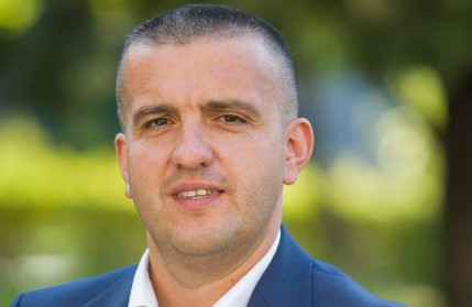 adnan stirković, socijaldemokratska partija, montefarm, menadžment, poslovanje