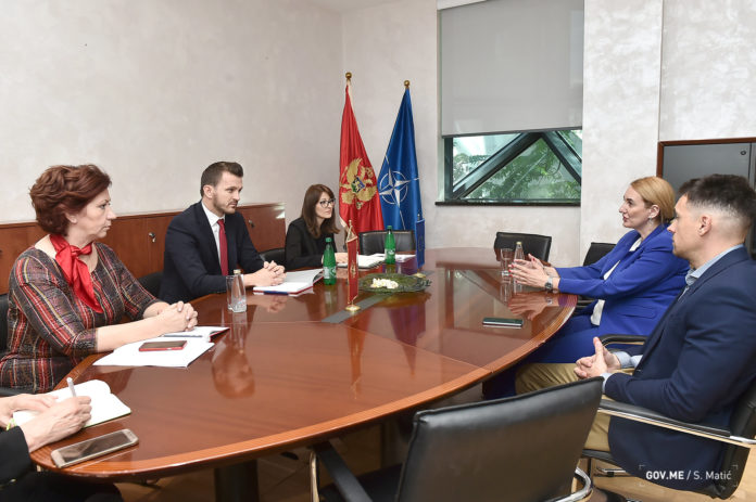 sastanak ministra Dukaja i predstavnika ASK-a 2