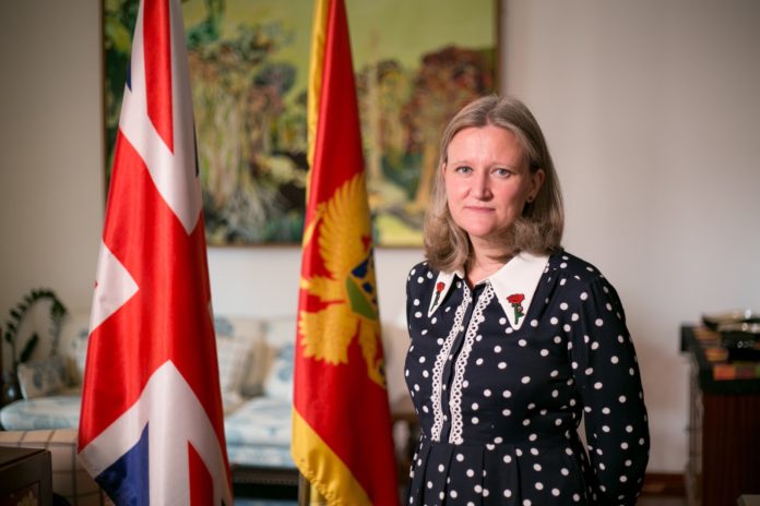 Ambasadorka Velike Britanije Karen Medoks, pucnjava, cetinje