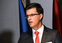 Danilo Šaranović, Demokrate