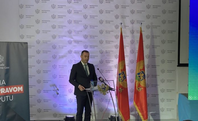 Ministarstvo zdravlja, Dragoslav Šćekić