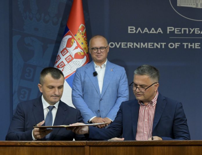 potpisivanje memoranduma o saradnji Monteputa i Puteva Srbije