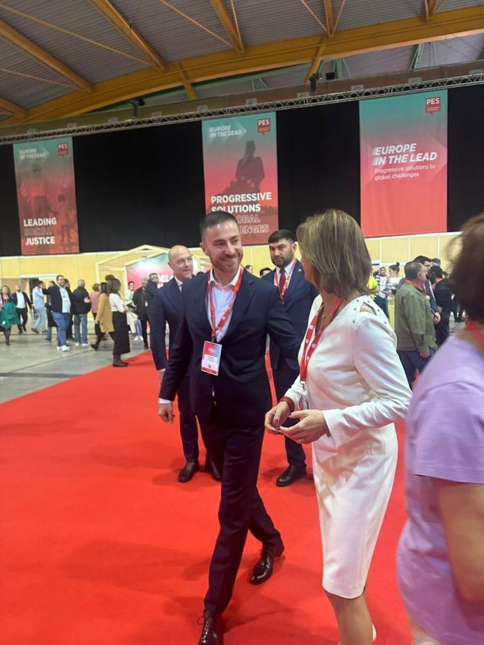 Aleksandar Bogdanovic na Kongresu Partije evropskih socijalista u Malagi