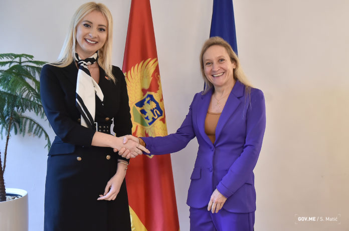 Maida Gorčević, Andreina Mersela, crna gora, eu, italija