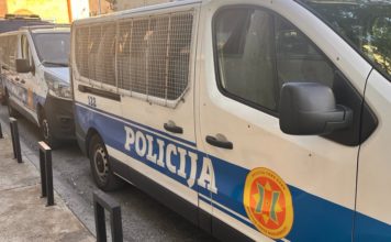 policija